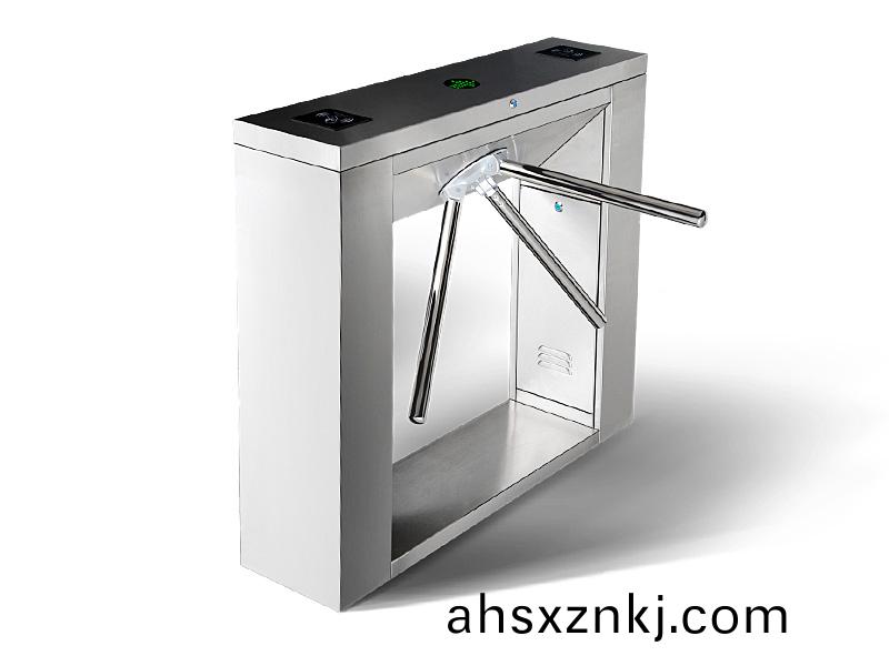 G106橋(qiao)式直(zhi)角(jiao)三輥閘(zha)